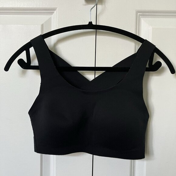 Lululemon Black Sports Bra Womens 34C Running Outdoor Yoga - Picture 1 of 7